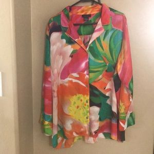 NWT Natori Woman’s XL Pajama Top Silky Long Sleeve